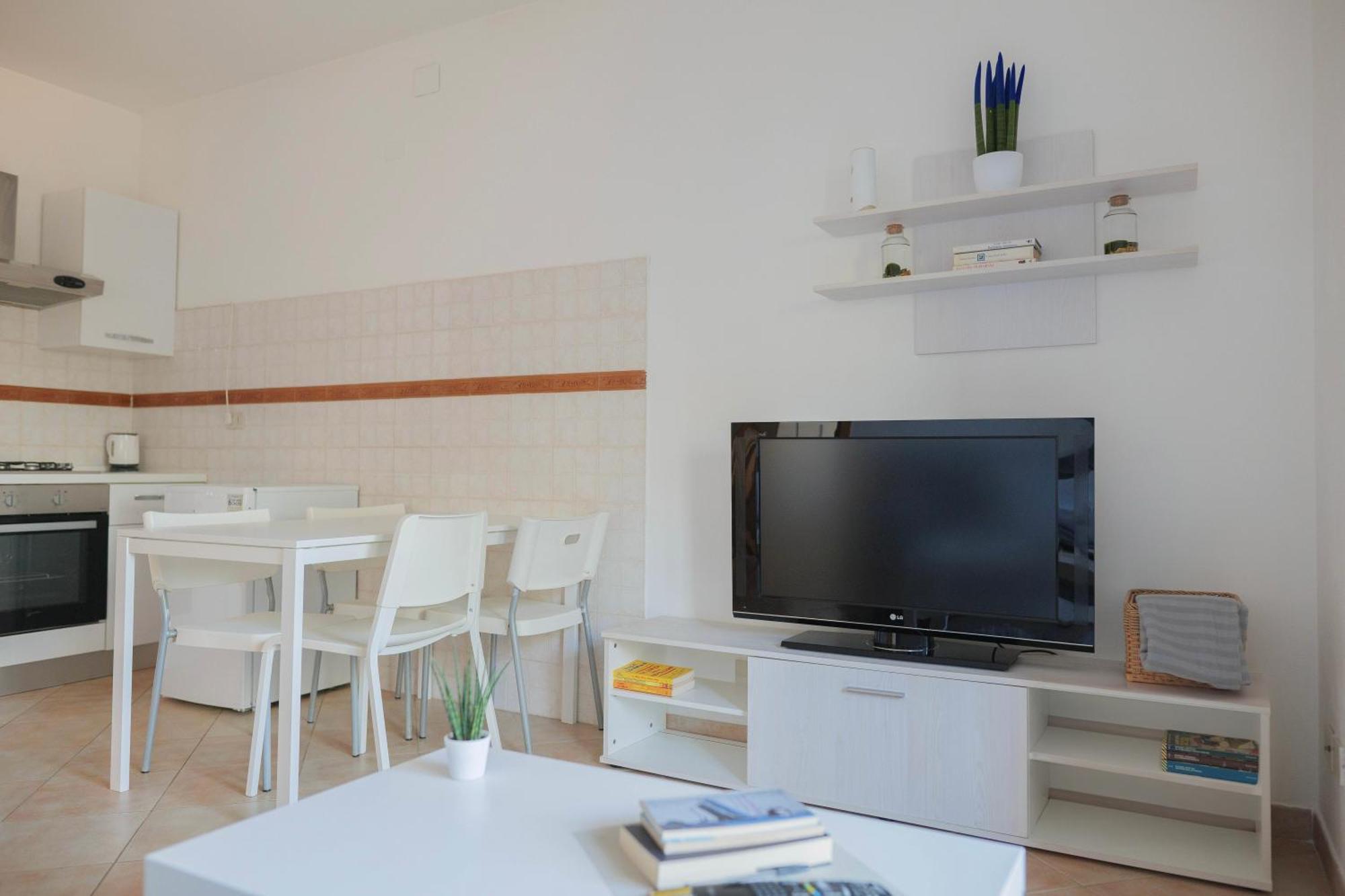 Casa Ghandi Vicino A Roma Con Box Auto E Wi-Fi Monterotondo  Exterior foto